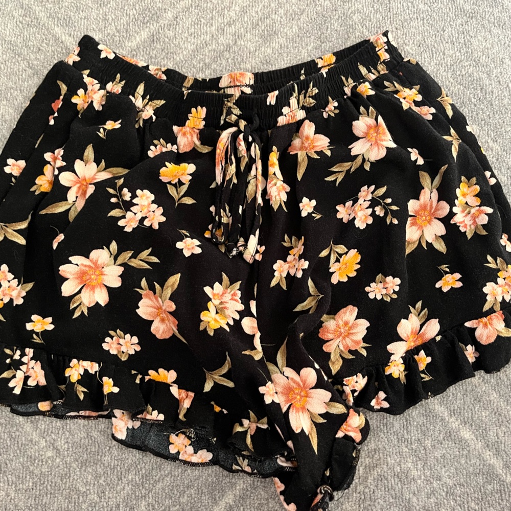 American eagle floral shorts~xs